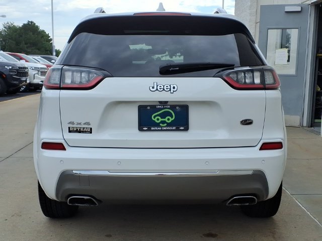 Used 2019 Jeep Cherokee Overland w/ Technology Group AWD/4WD image 5