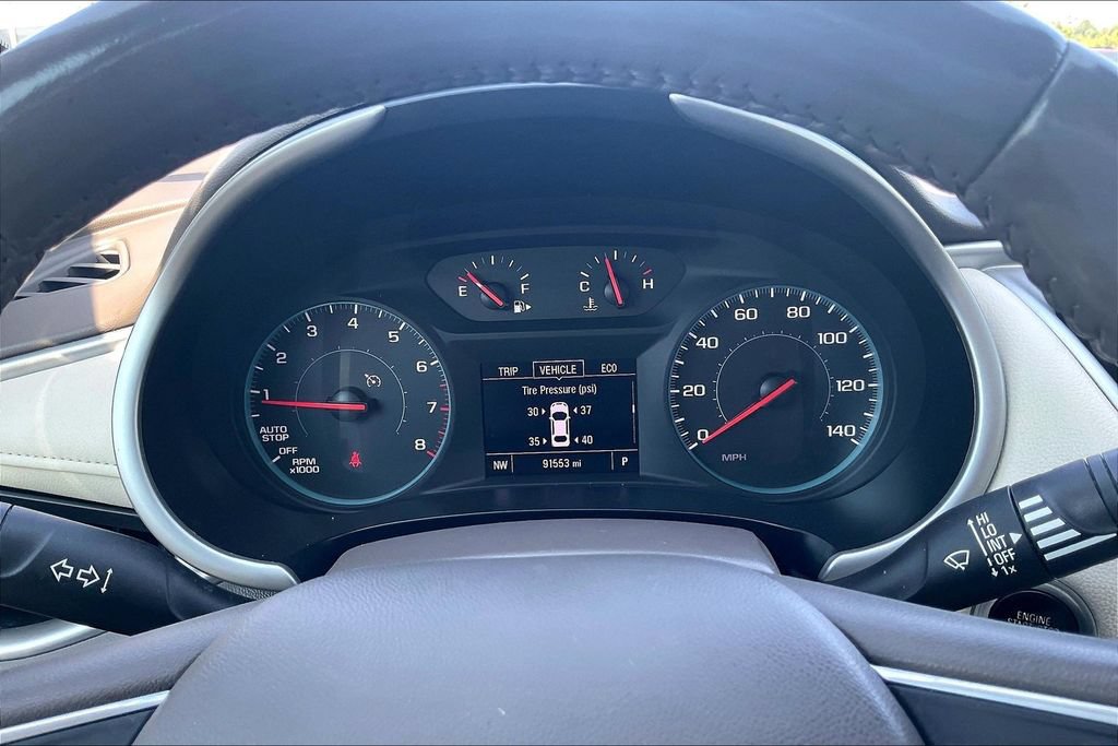 Used 2022 Chevrolet Malibu LT w/ Leather Package FWD image 13