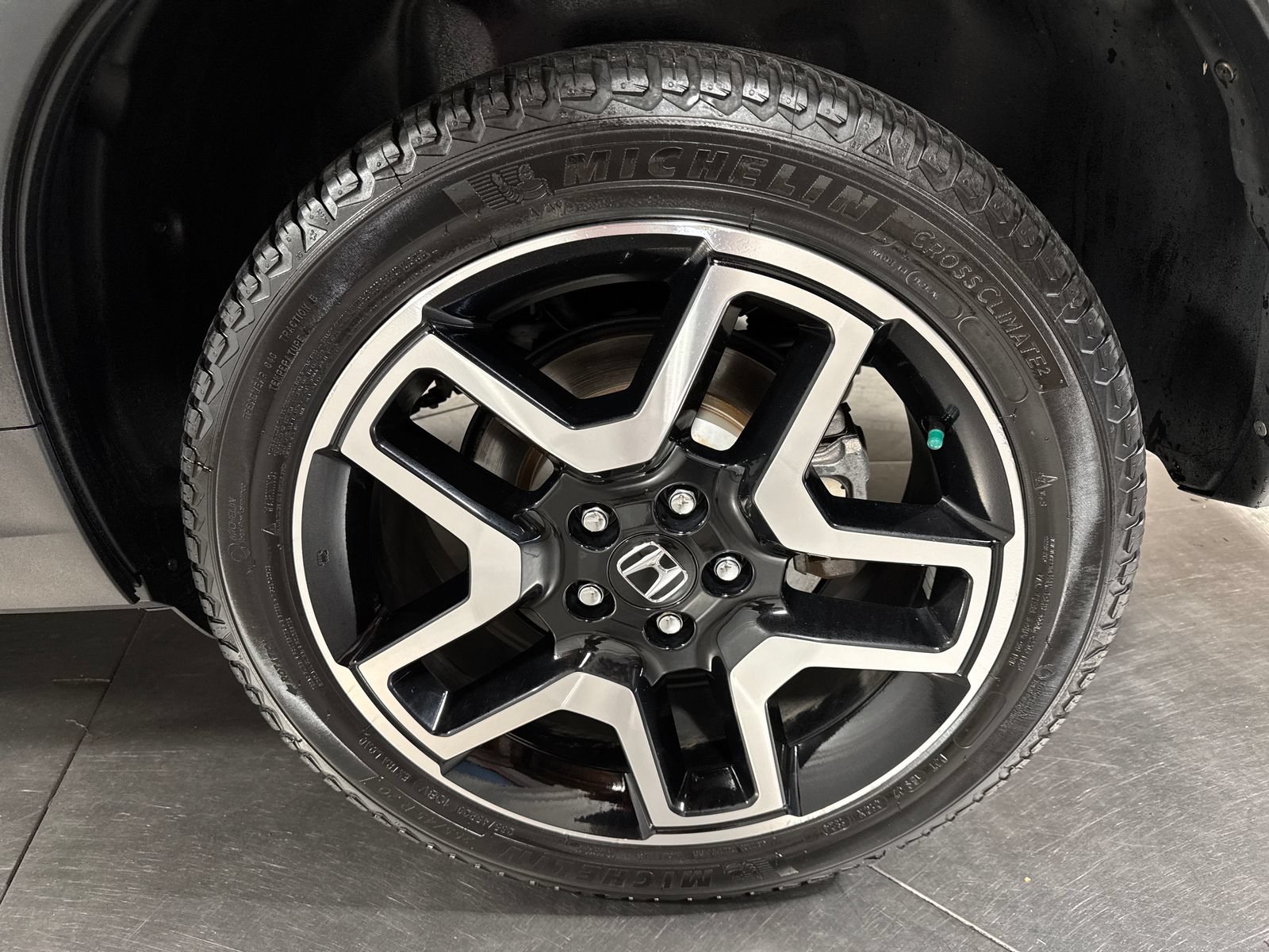 Certified 2023 Honda Passport Elite image 22
