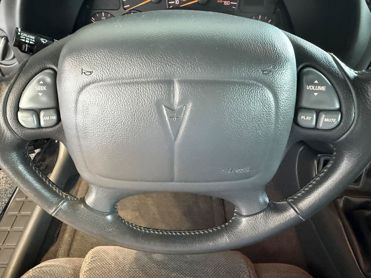 Used 1999 Pontiac Firebird Formula RWD image 21