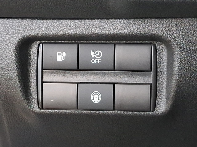 Used 2025 Nissan Leaf S FWD image 9