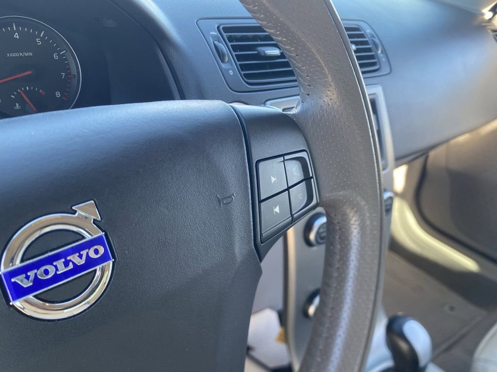 Used 2006 Volvo C70 T5 image 23