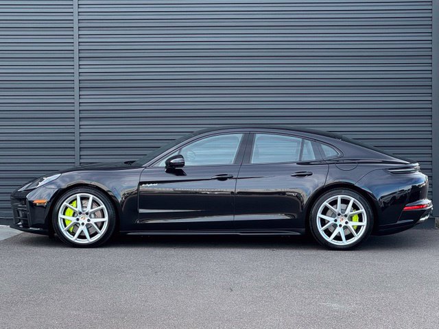 Used 2026 Porsche Panamera 4S AWD/4WD image 2