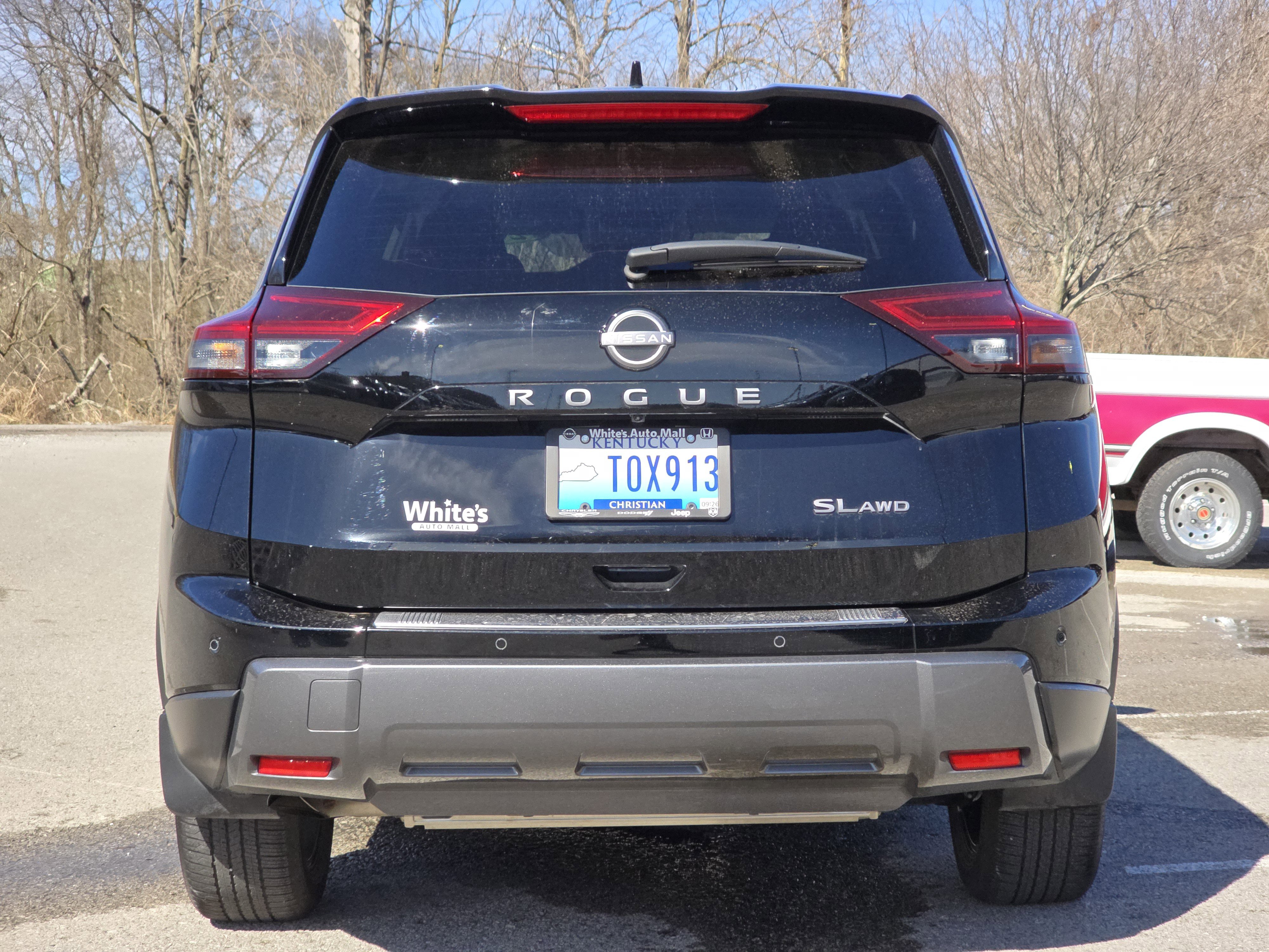 Used 2025 Nissan Rogue SL image 20