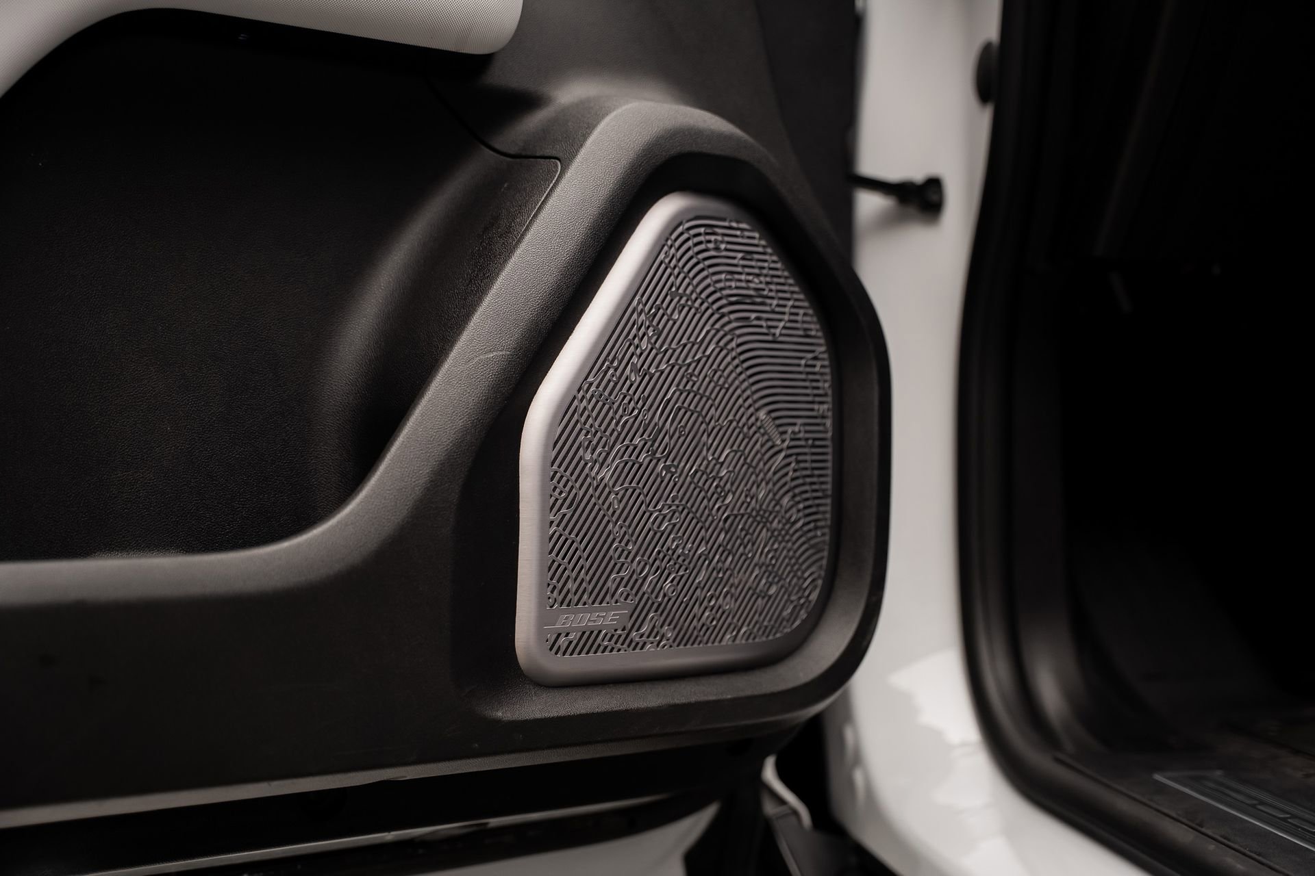 Used 2024 GMC Hummer EV 2X w/ Extreme Off-Road Package image 59