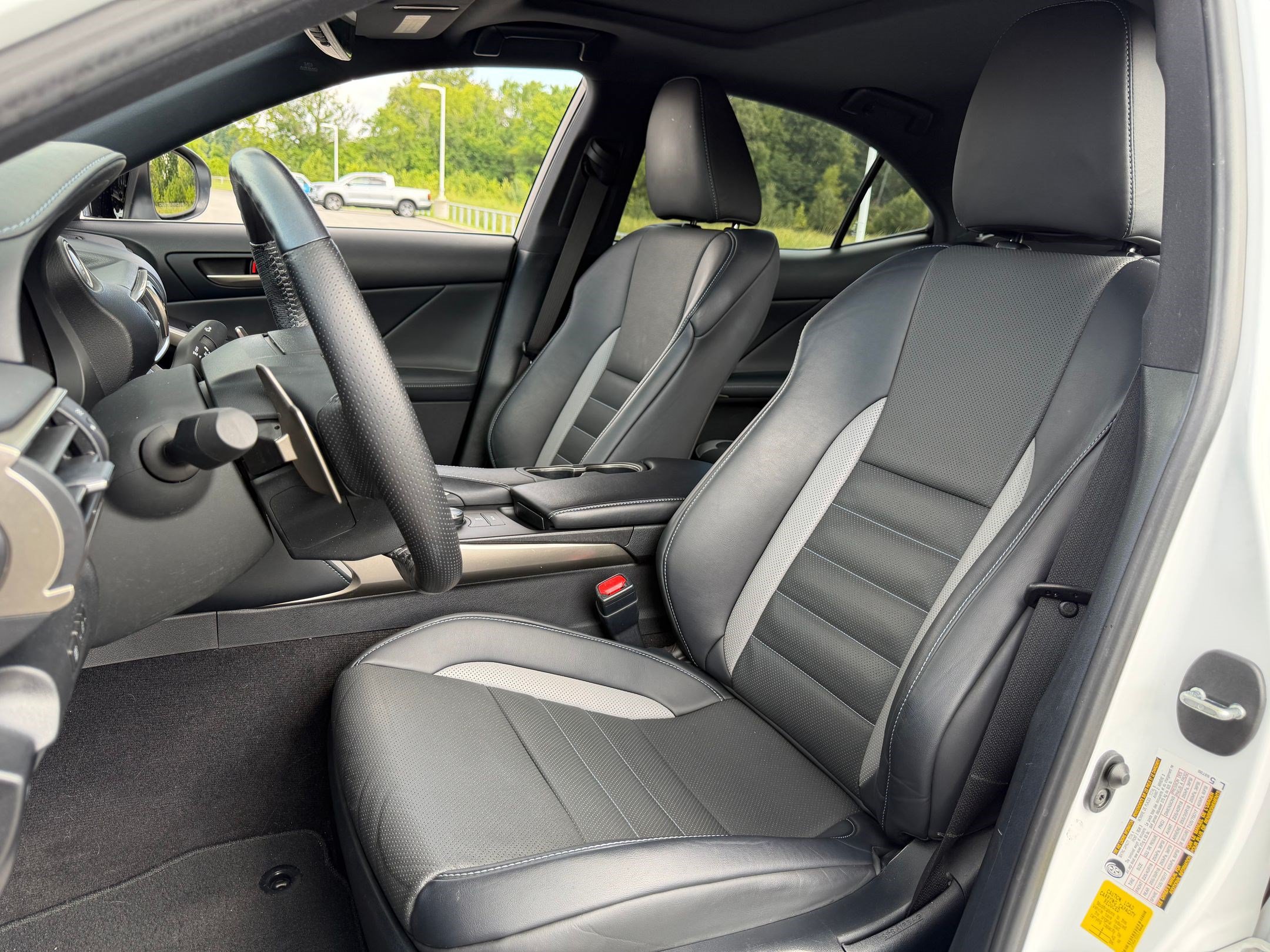 Used 2020 Lexus IS 300 F Sport w/ Blackline Edition RWD image 5