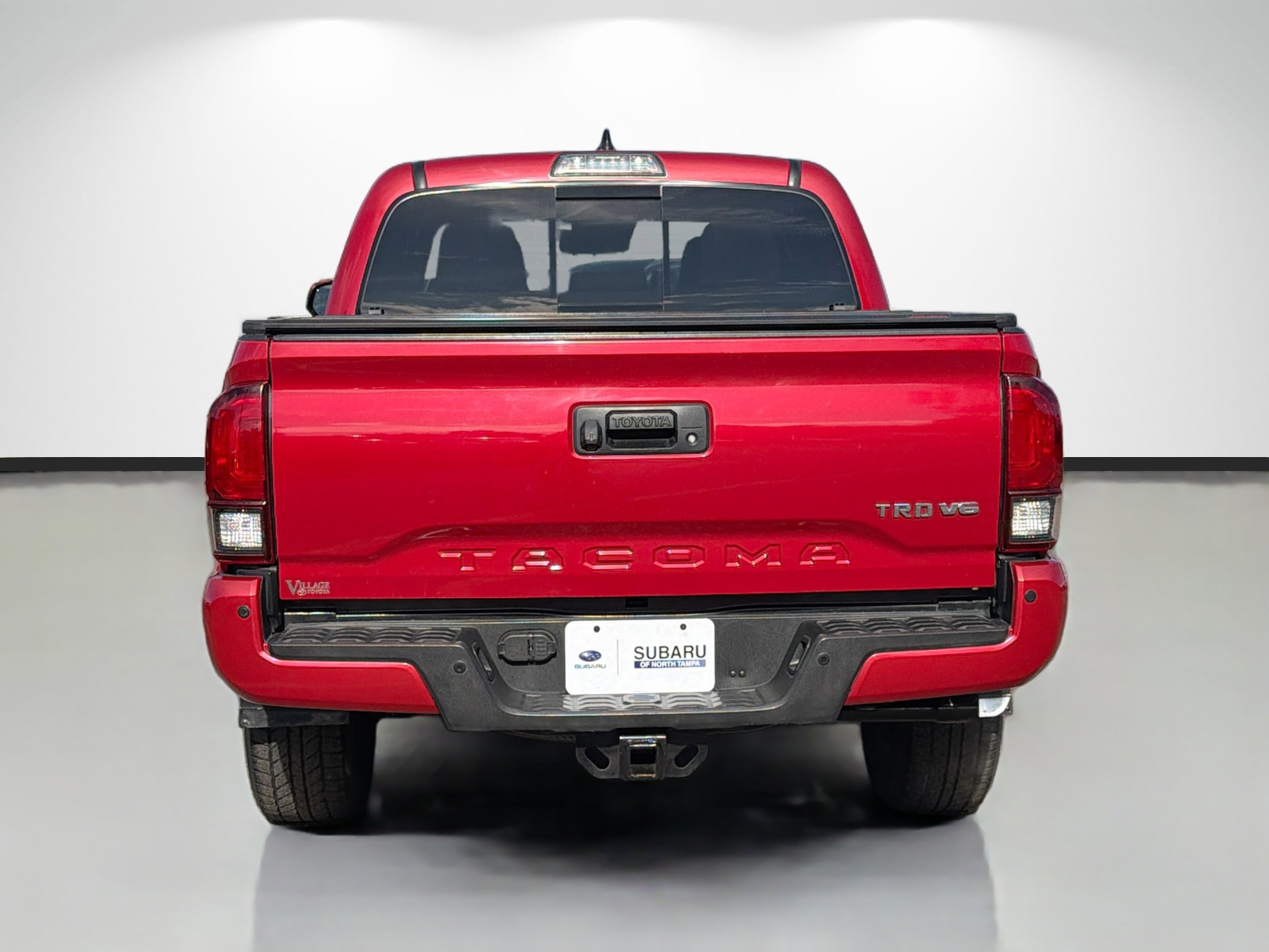 Used 2019 Toyota Tacoma Limited image 4