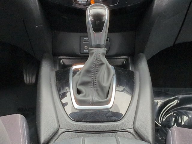 Used 2017 Nissan Rogue SV AWD/4WD image 20