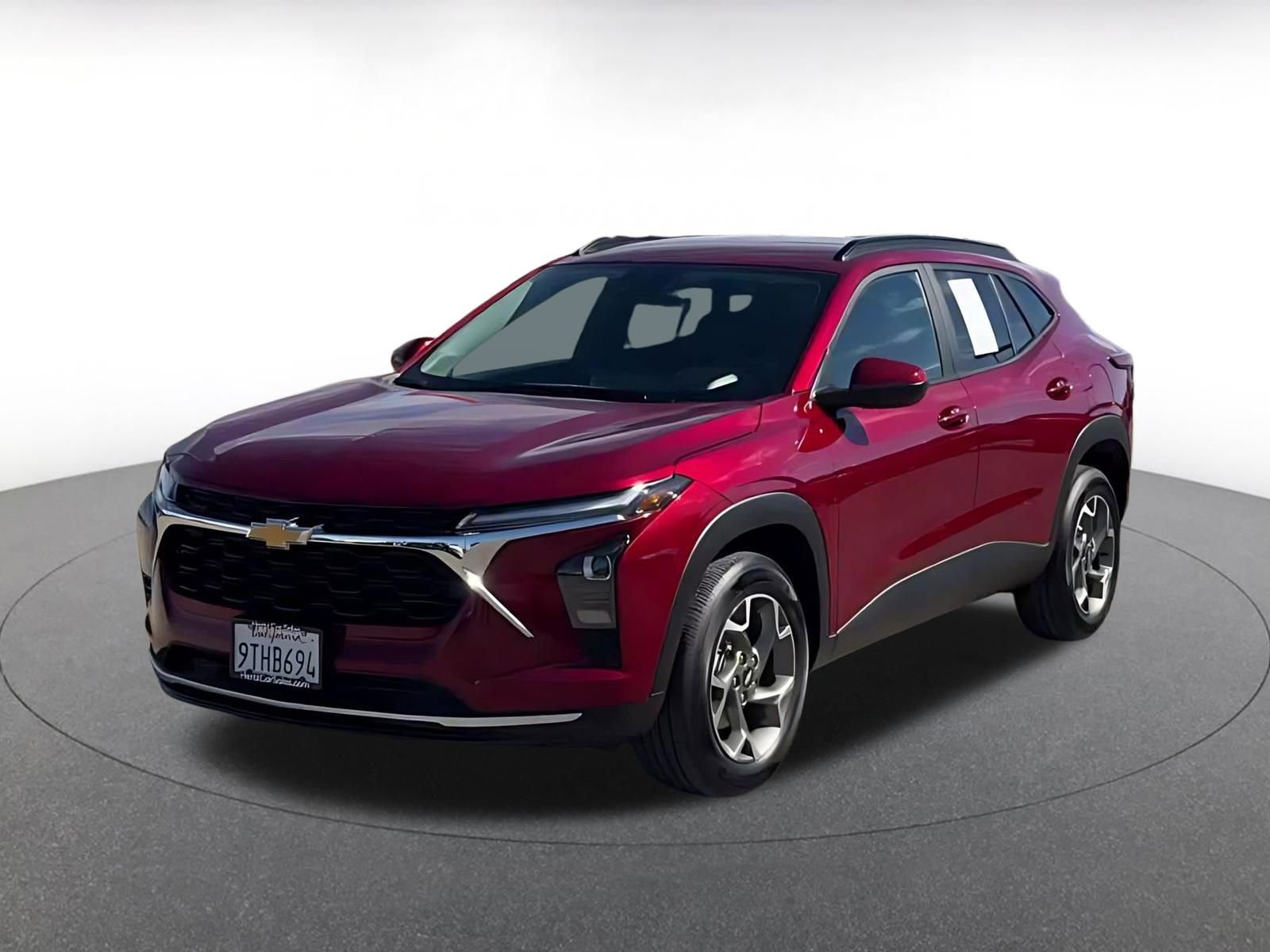 Used 2025 Chevrolet Trax LT image 4