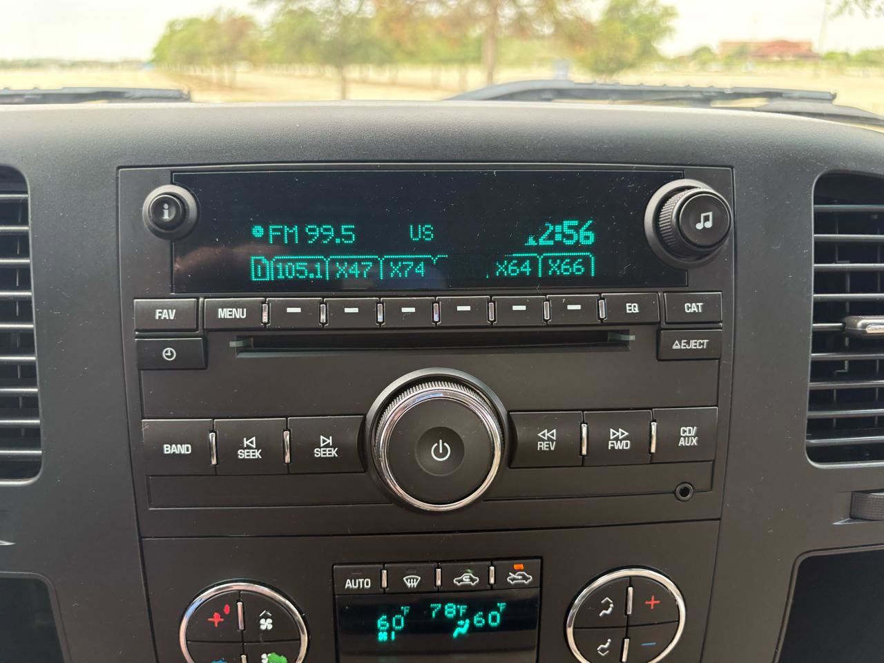 Used 2011 Chevrolet Silverado 1500 LT w/ All-Star Edition image 61