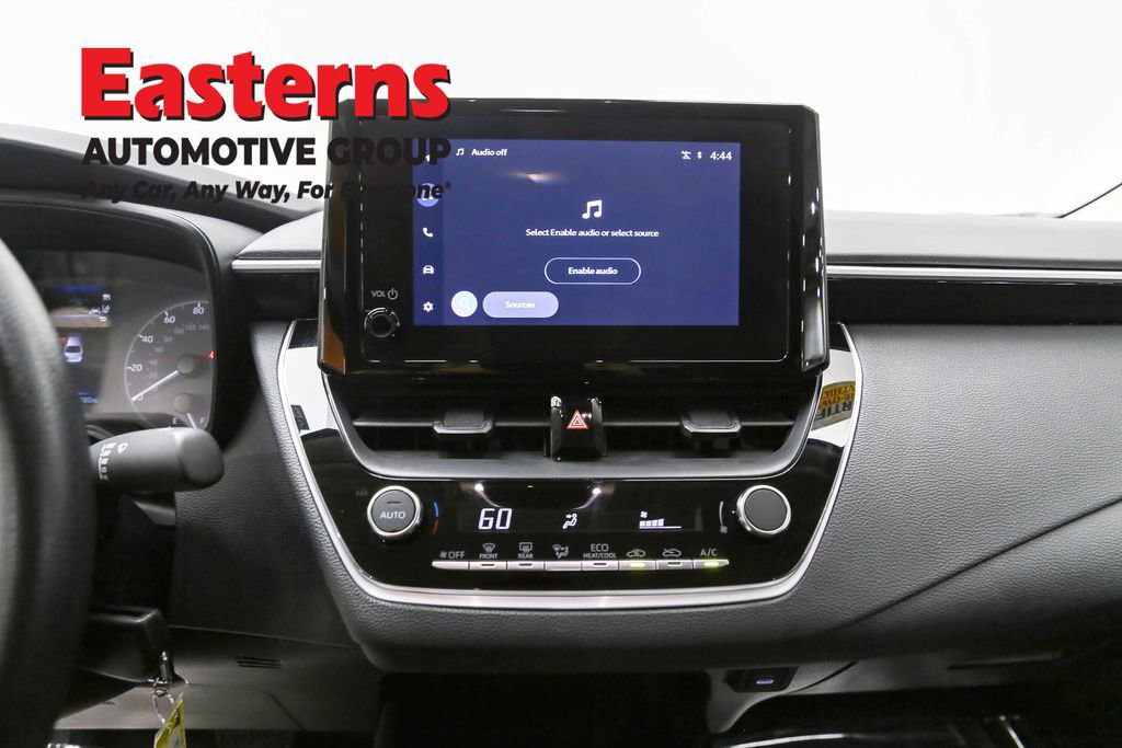 Used 2025 Toyota Corolla LE image 12