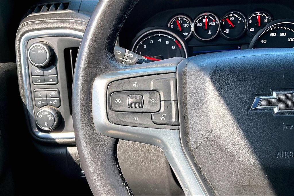 Used 2022 Chevrolet Silverado 1500 RST AWD/4WD image 23