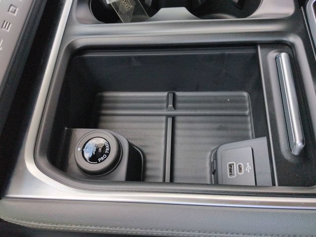 New 2027 Ford Expedition Max Active RWD image 25