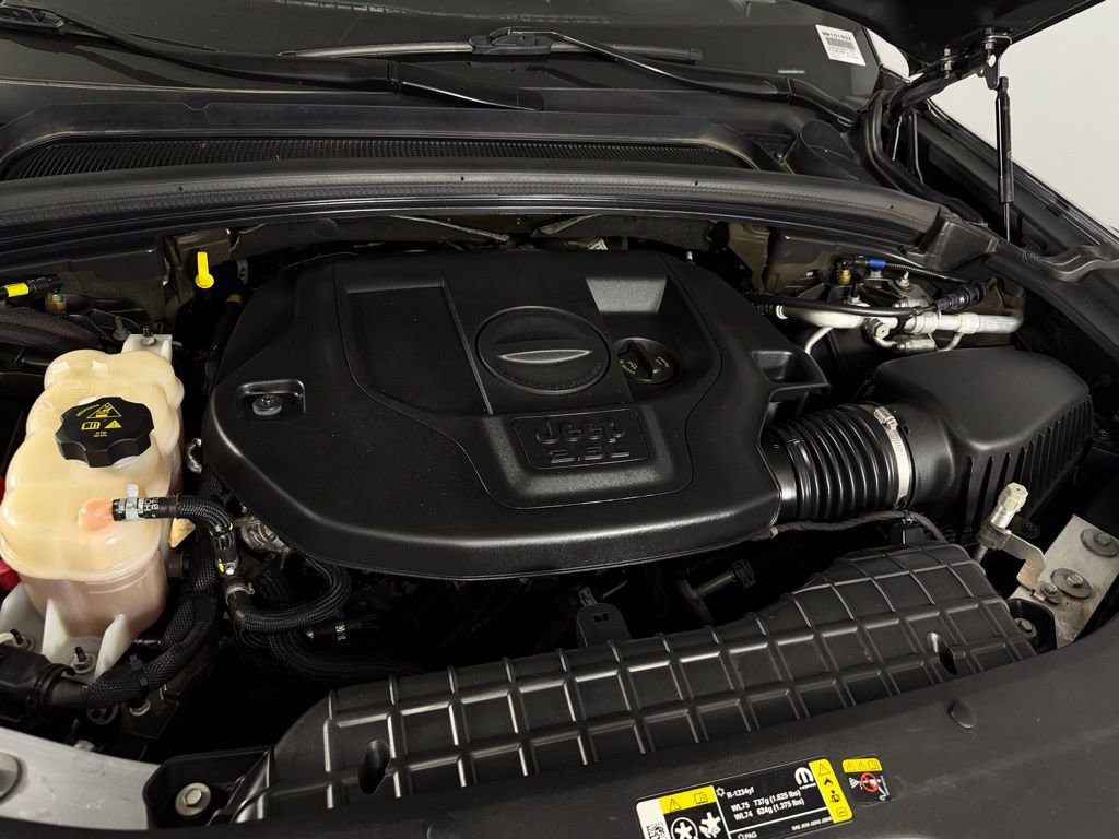 Used 2022 Jeep Grand Cherokee Overland image 36