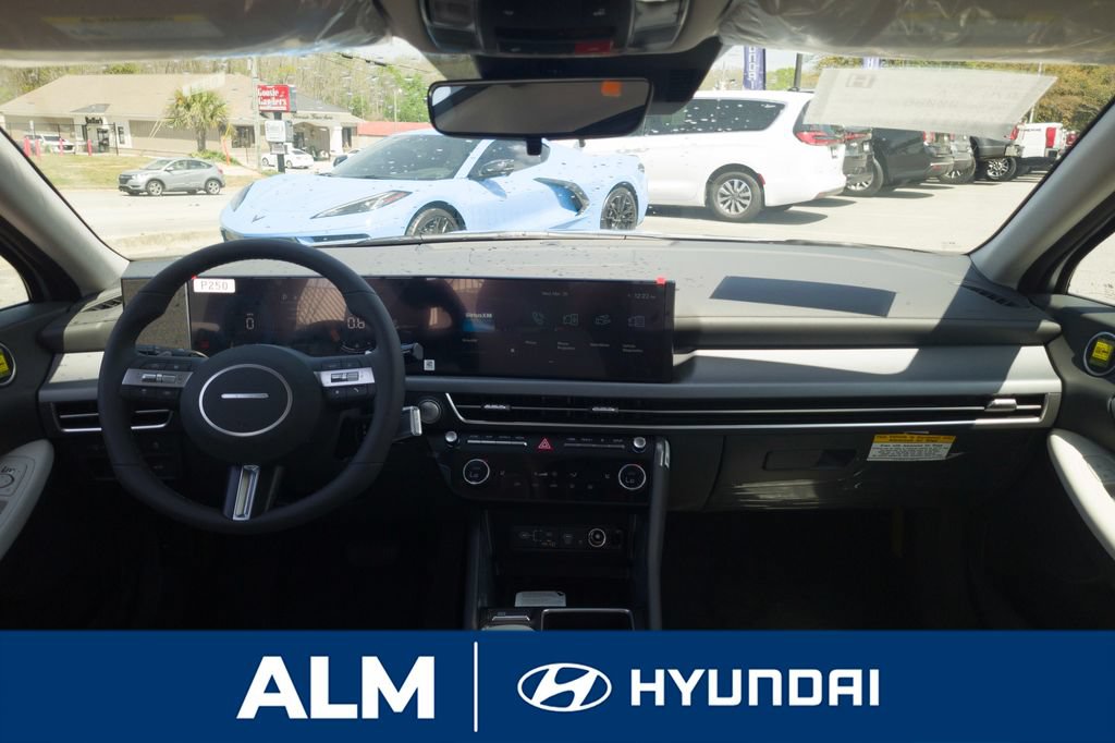 New 2026 Hyundai Sonata SEL FWD image 18