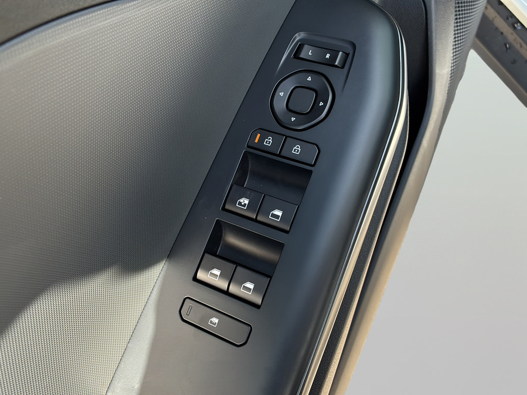 New 2026 Kia K4 FWD image 12