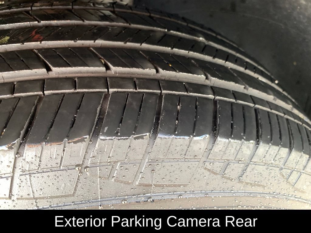 Used 2019 Volkswagen Tiguan SE w/ Panoramic Sunroof Package AWD/4WD image 11