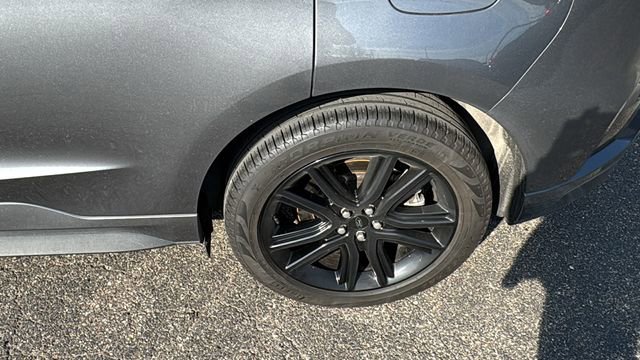 Certified 2024 Ford Edge ST-Line AWD/4WD image 28