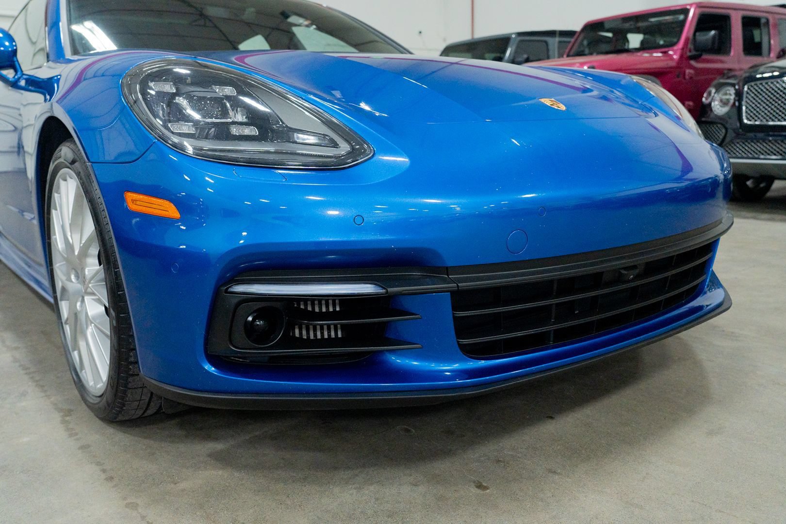 Used 2017 Porsche Panamera 4S AWD/4WD image 14