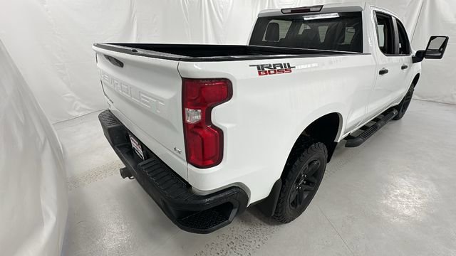 Used 2020 Chevrolet Silverado 1500 LT Trail Boss image 3