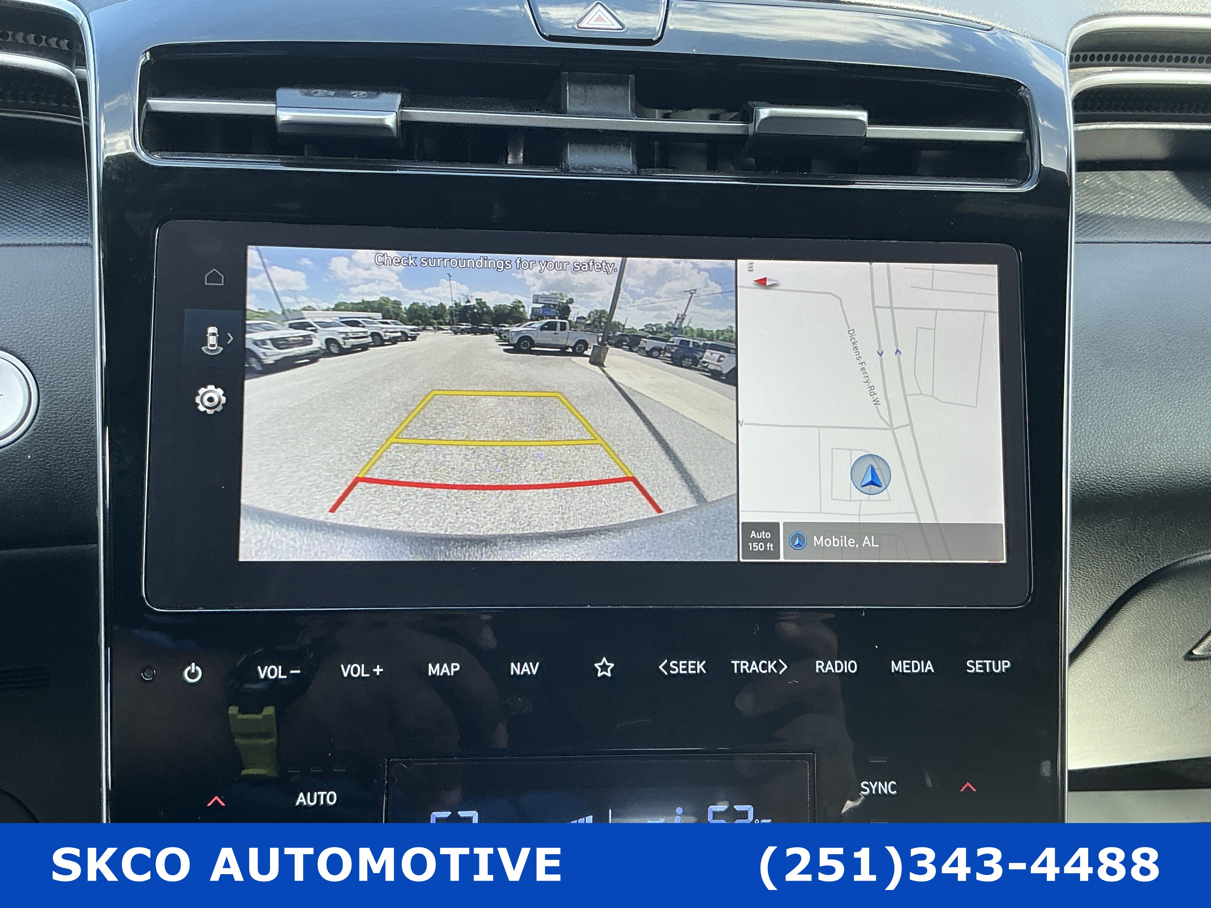 Used 2023 Hyundai Santa Cruz SEL Premium AWD/4WD image 17