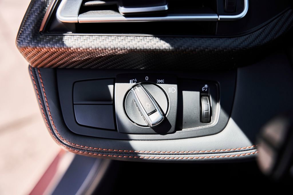 Used 2019 BMW i8 Coupe image 45