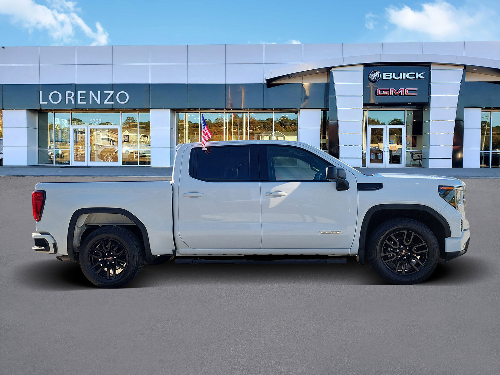Used 2024 GMC Sierra 1500 Elevation image 4