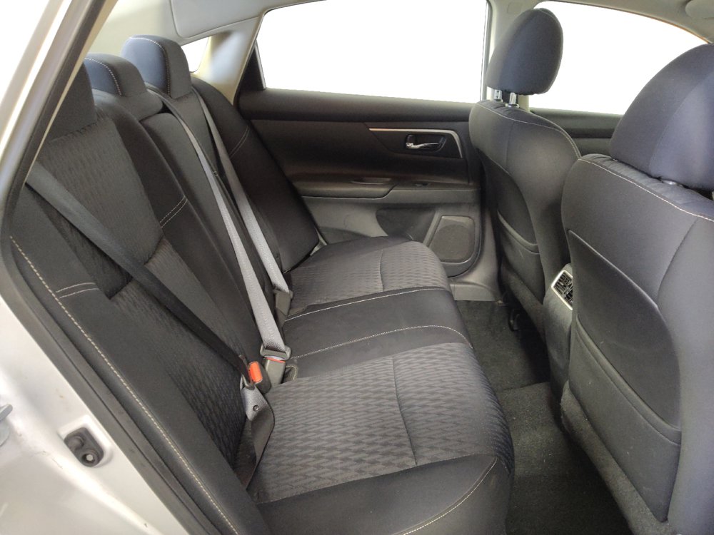 Used 2017 Nissan Altima 2.5 SV w/ Convenience Package FWD image 19