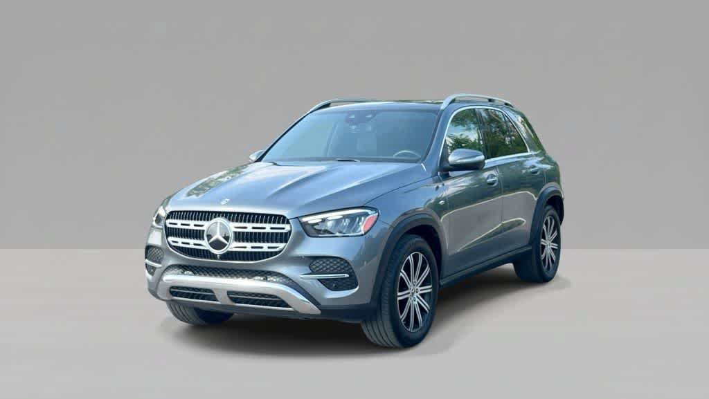 Certified 2025 Mercedes-Benz GLE 450e 4MATIC image 4