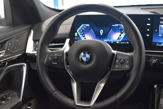 Used 2026 BMW X2 xDrive28i AWD/4WD image 24