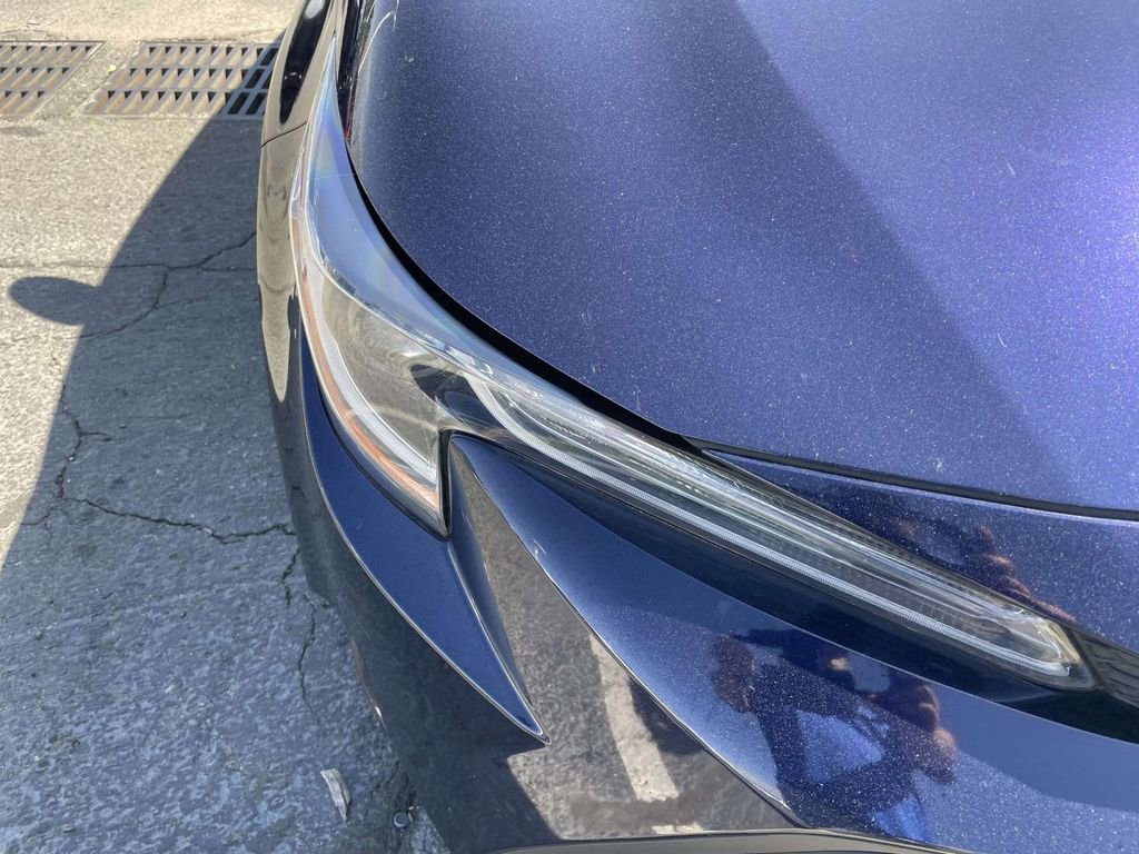 Used 2020 Toyota Corolla LE image 13