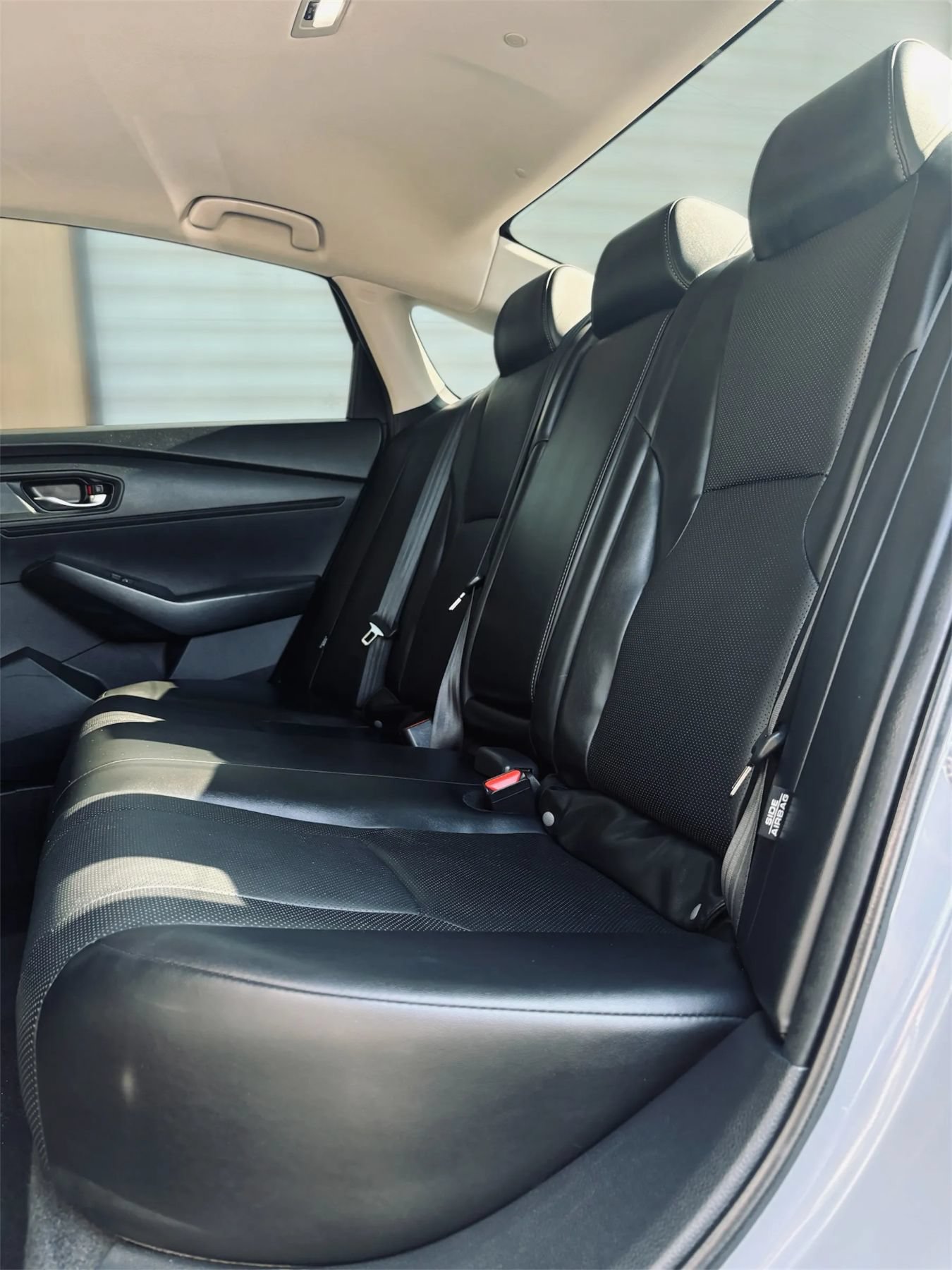 Used 2023 Honda Accord EX-L image 9