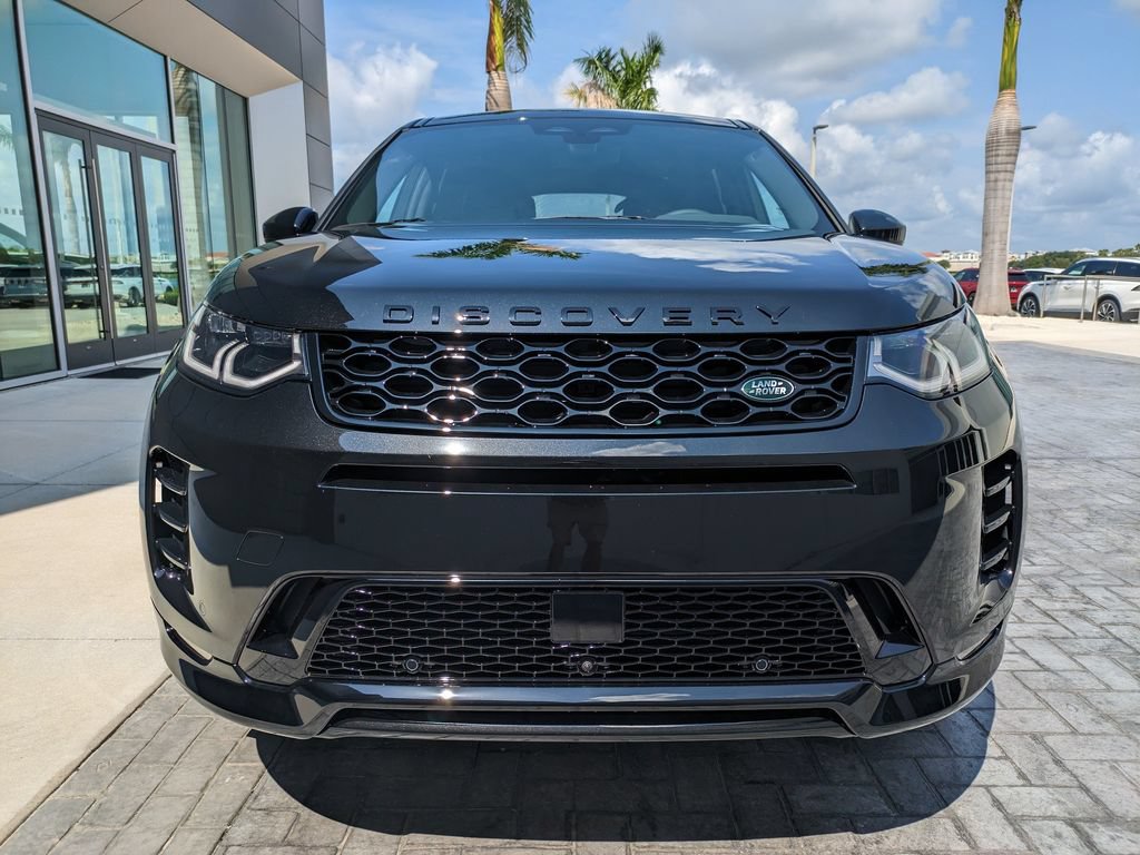 New 2026 Land Rover Discovery Sport Landmark AWD/4WD image 2