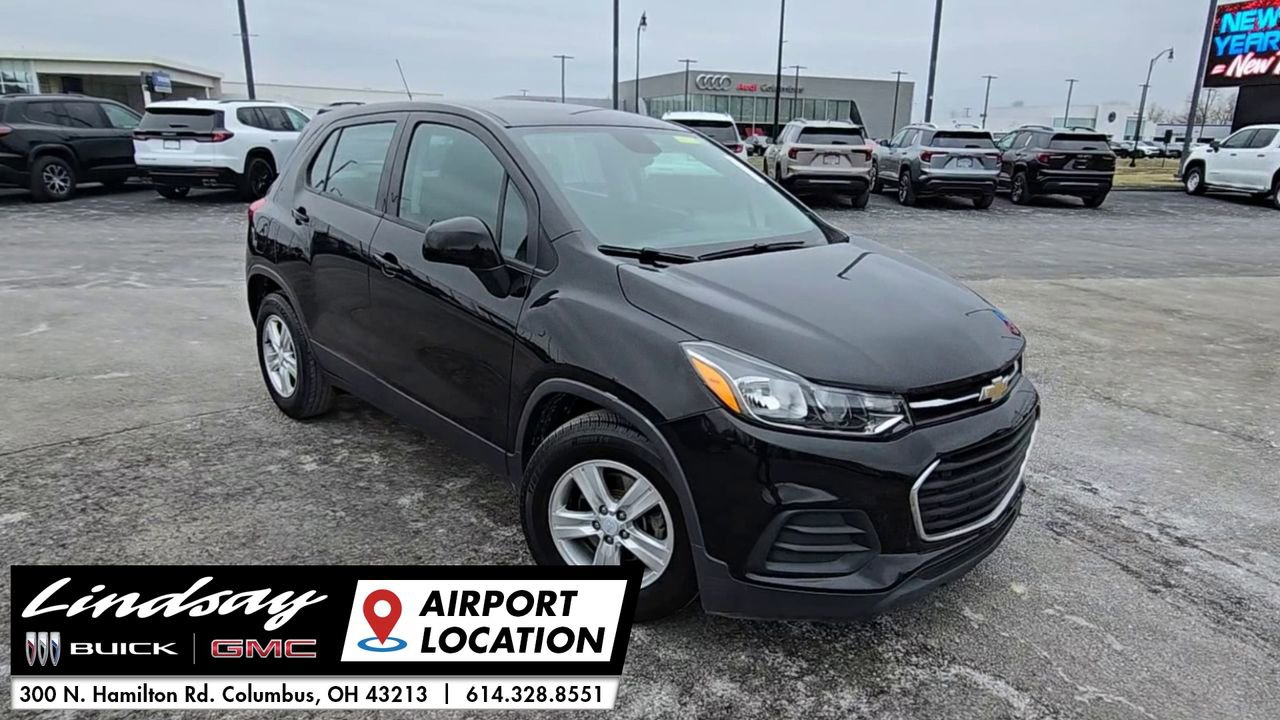 Used 2020 Chevrolet Trax LS image 2
