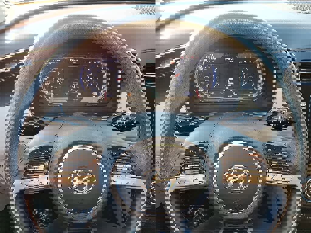 Used 2023 Hyundai Tucson SEL image 15