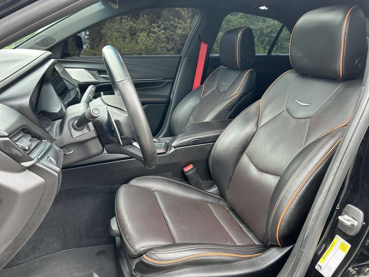 Used 2022 Cadillac CT4 V w/ Climate Package image 11