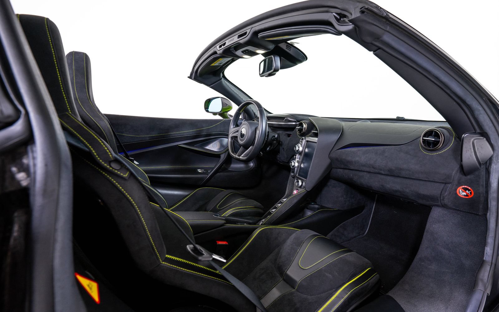Used 2022 McLaren 720S Performance RWD image 27