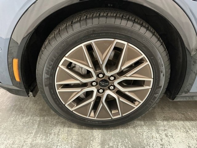 Used 2024 Ford Mustang Mach-E Premium image 10