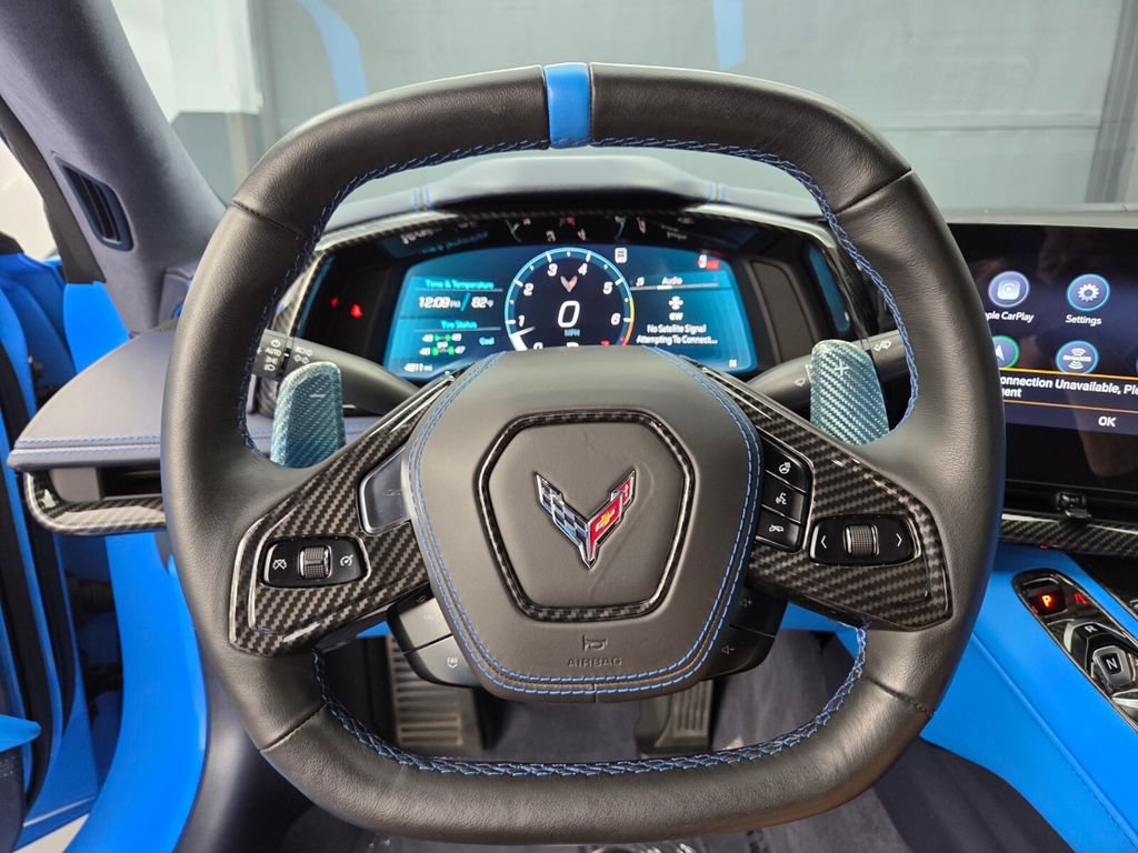 Used 2023 Chevrolet Corvette Stingray Premium Conv w/ Z51 Performance Package RWD image 25
