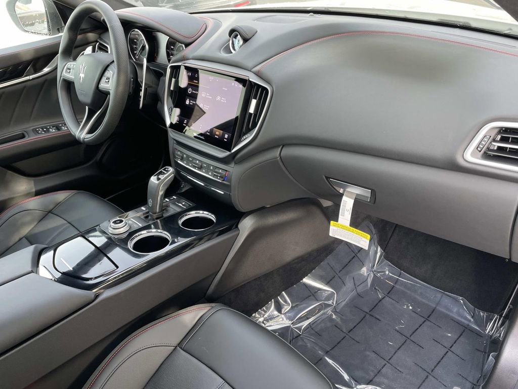 New 2024 Maserati Ghibli Modena Ultima Q4 image 29
