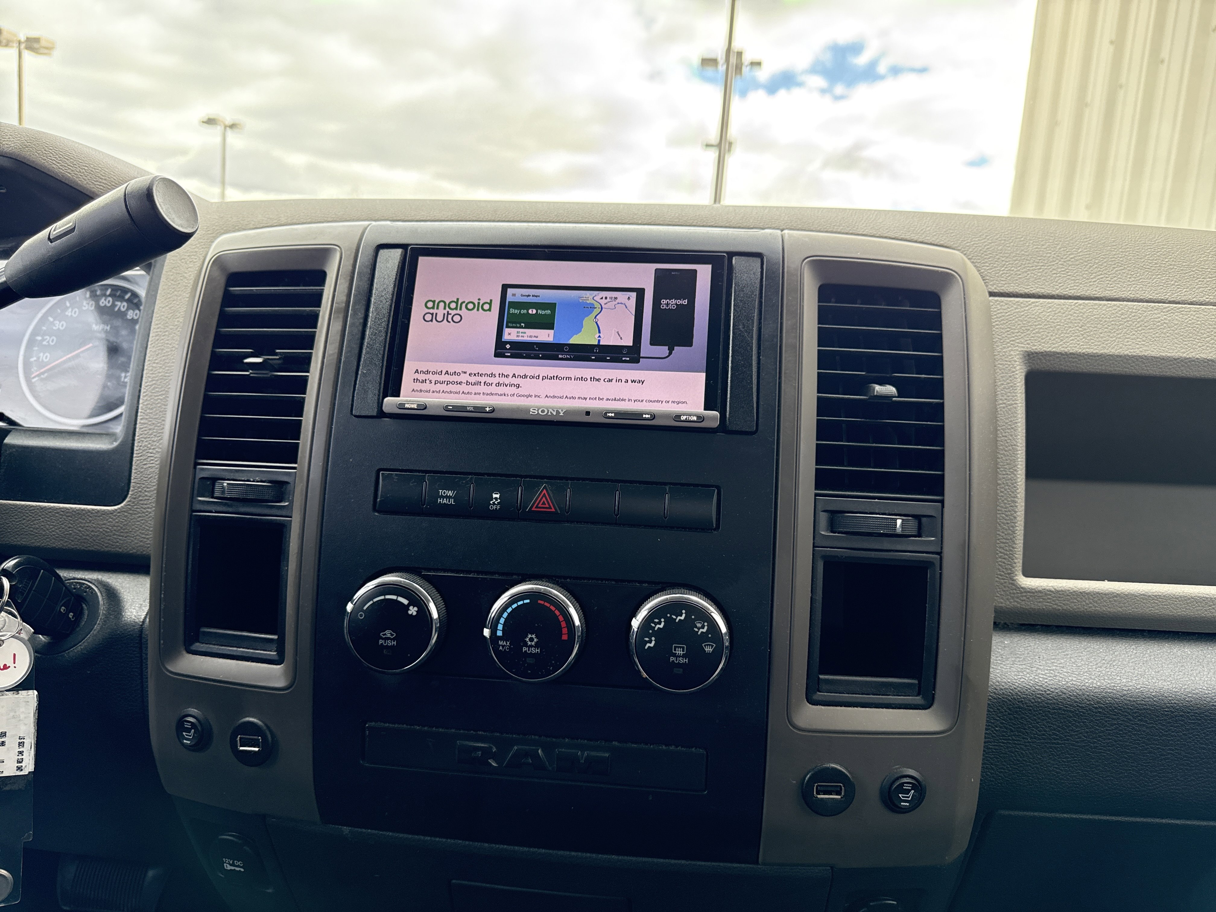 Used 2012 RAM 1500 Express image 19