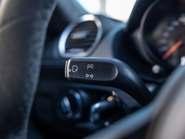 Used 2025 Porsche 718 Cayman GT4 image 36