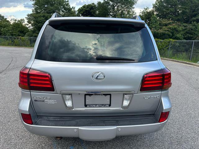 Used 2009 Lexus LX 570 4WD image 42