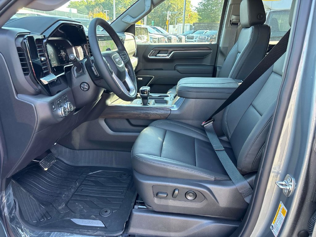 New 2026 GMC Sierra 1500 SLT w/ SLT Convenience Package AWD/4WD image 6