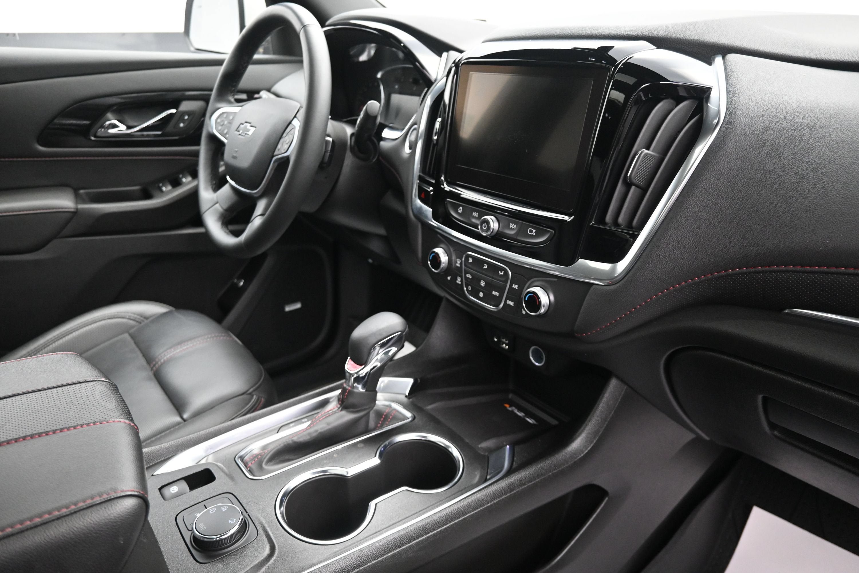 Certified 2023 Chevrolet Traverse RS AWD/4WD image 39
