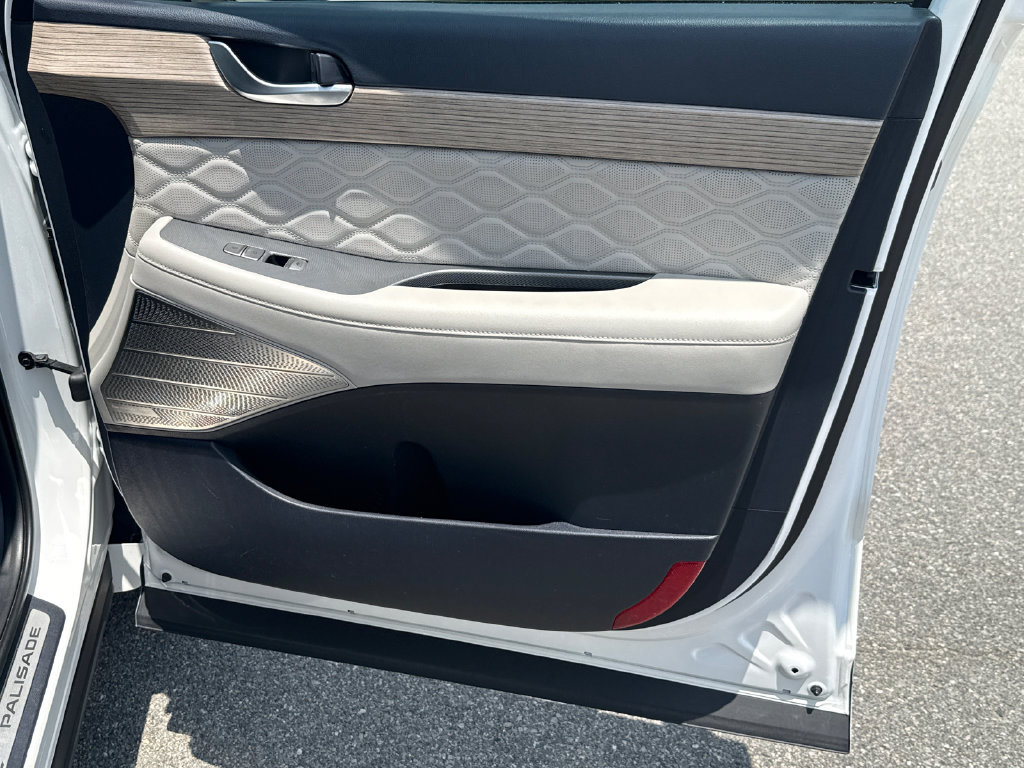 Used 2022 Hyundai Palisade Calligraphy FWD image 14