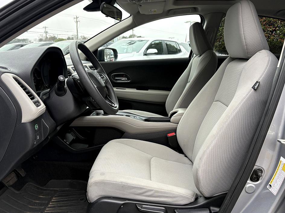 Used 2020 Honda HR-V EX image 9
