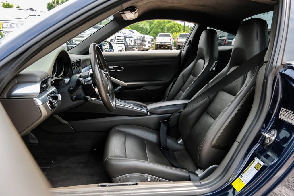 Used 2019 Porsche 911 Carrera RWD image 36
