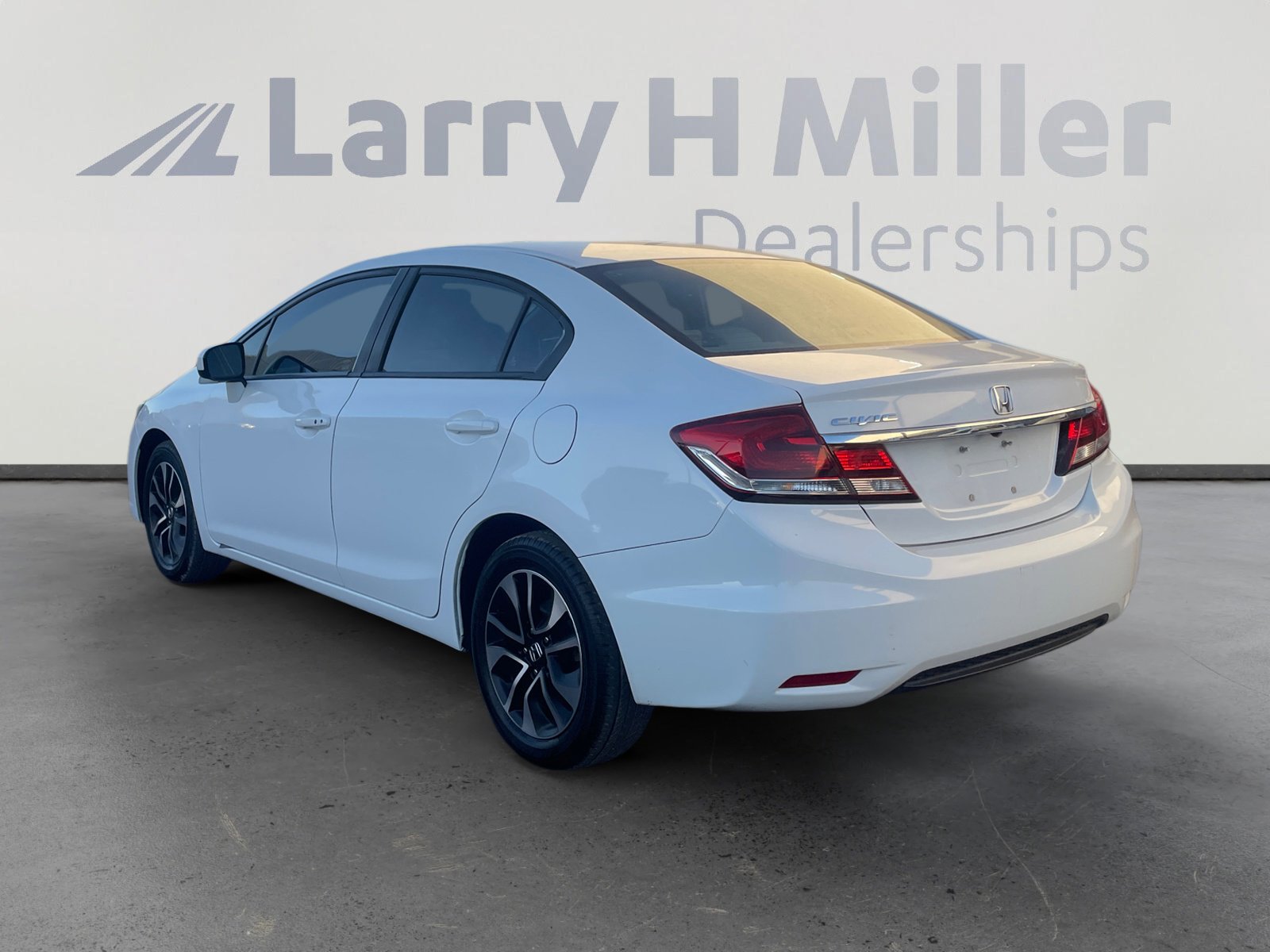 Used 2015 Honda Civic EX image 3