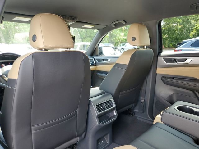 New 2026 Volkswagen Atlas Cross Sport SE image 12
